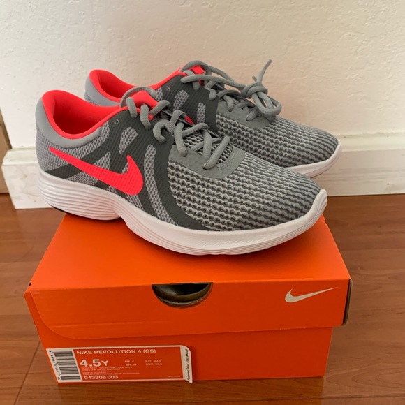 Nike revolution 4 sneakers - Picture 2 of 5